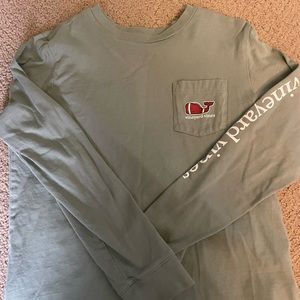 Vineyard vines long sleeve tee